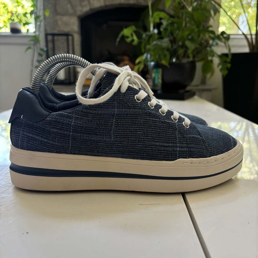NEW Clarks Audreigh Sun Navy Textile Platform Sneakers Women's Size 8.5